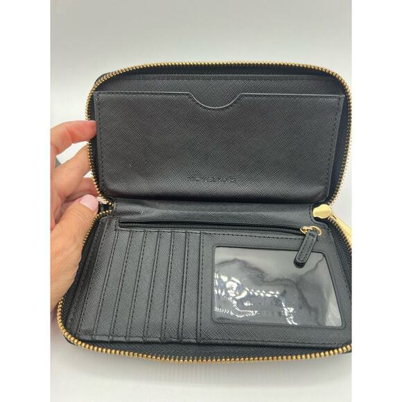 Michael Kors Jet Set Medium Travel Zip Around Wallet with Wristlet Strap - Picture 7 of 7